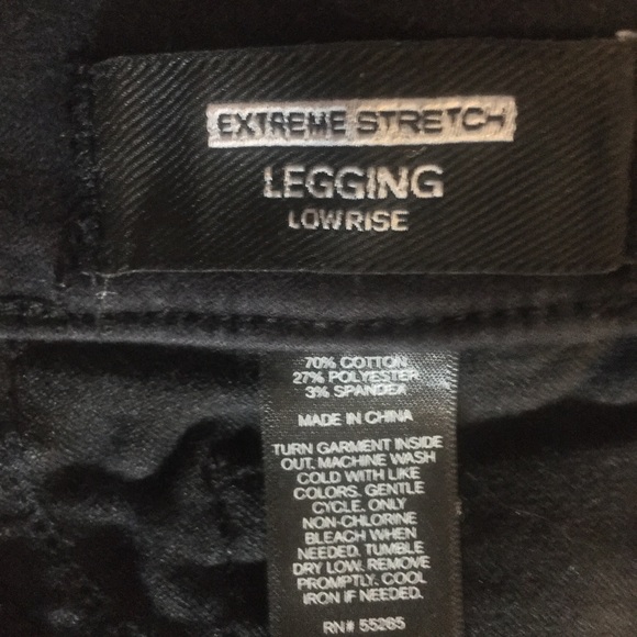 Extreme stretch low rise black pants - Picture 4 of 8